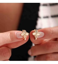 Aynalı Altın Clover Küpe