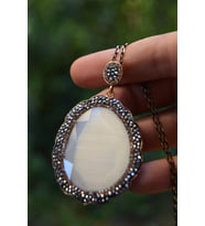 STONEAGE JEWELLERY Kedi Gözü Büyük Kolye (Altın / Dore)