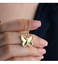 Vaoov 925 Ayar Gümüş Dokulu ve Taşlı Yonca Kolye (Gold)