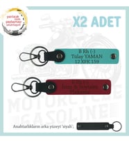 Motorcu Tarzına Özel, İsim Plaka ve B Rh (-) Kan Grubu Yazılı x2 Anahtarlık, Kırmızı-K Turkuaz-Syh (Çok Renkli)
