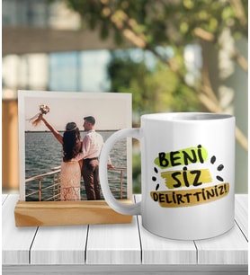 Kişiye Özel Fotoğraflı Beni Siz Delirttiniz Tasarımlı Kupa ve Fotoğraf Çerçeveli Hediye Seti oh903