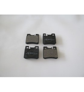 MERCEDES C CLASS- W202- 93/99; ARKA FREN BALATASI (KABLOSUZ)(DİSK) (61,8X58,1X13,5)(BRAMAX) A0024200