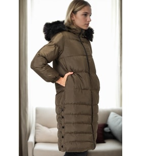 Dewberry Kadın %100 Polyester Kaban Haki Z9740 Katmanlı Kombin, Şehir ve Ofis Stili, Kazak ve Gömlek Kombini