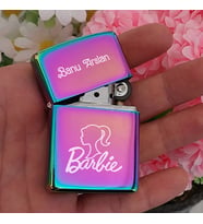 Kişiye Özel İsimli Benzinli Zippo Çakmak Barbie Temalı