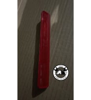 7e0945105 T5- Sol Arka Tampon Reflektörü