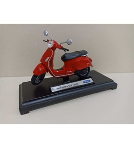 2017 VESPA GTS 125CC 1/18 Ölçek Motosiklet (PLAKALI-YAZILI)