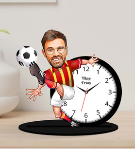 Kişiye Özel Karikatürlü Futbolcu Ahşap Biblo Masa Saati