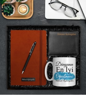 Öğretmenler Gününe Özel Taba Defter & Kişiye Özel Kalem & Tasarım Kupa & Kişiye Özel Cüzdan Hediye Seti (Mavi)