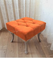 Kapitoneli Makyaj Pufu Ayak Ucu Puf Gümüş Ayak (45*45) (Turuncu)