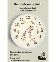 İsme Özel Sevimli Zürafa Çocuk Odası Duvar Saati Orta Boy 30 cm Beyaz Camlı Sessiz