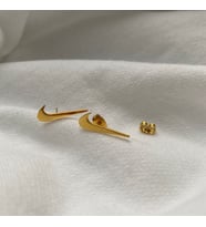 Kişiye Özel 925 Ayar Gümüş Nike Küpe