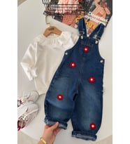 Çiçek Aplikeli Denim Salopet ve Dantel Yakalı Bluz Kız Çocuk 2’li Takım - Mavi