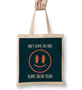 Millenials Don't Blame The Kids Blame Social Media Bez Çanta Uzun Saplı