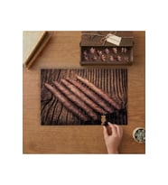 Ağaç Üstüne Dizilmiş Purolar Tasarımı 240 parça Ahşap Puzzle Ahşap Kutuda MP01380