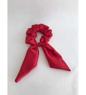 Kadın Kırmızı Saten Parlak Kuyruklu Scrunchie Simit Toka