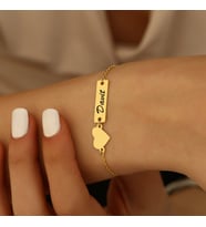Kişiye Özel 925 Ayar Gümüş Kalp Detaylı Plaka İsim Bileklik (Gold)