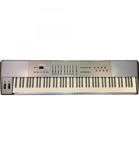 Artesia AH88 MIDI Klavye  88 Tuşlu Çekiç Aksiyonlu Piyano Hissi