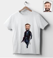 Kişiye Özel Savaşçı Tasarımlı Karikatür Tişört 111 (Beyaz)