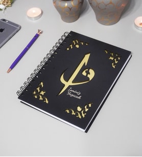 Kişiye Özel Elif Vav Desenli Ahşap Kapaklı Defter - Ajanda - İsme Özel - A5 60 Yaprak (120 SAYFA) Hediyelik (Gold)