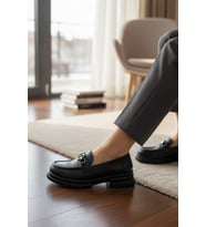 noch Kadın Gümüş Zincir Köprü Aksesuarlı Comfort Tabanlı Maskülen Loafer
