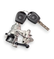 VW Golf 4 1998-2004 Arka Bagaj Kapağı Kilit Mekanizması 1J6827297G