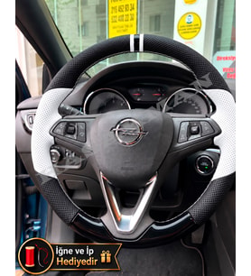 Opel Astra K Dikme Direksiyon Kılıfı Delikli Deri Parlak Siyah Beyaz Detay Çift Yüzük ve Dikiş 2015-2021