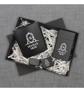 BK Gift Kişiye Özel İsimli Siyah Çelik İçki Matarası Sigara Kutusu ve Benzinli Çakmak Hediye Seti -18, Sevgiliye Hediye, Arkadaşa Hediye, Doğum Günü Hediyesi