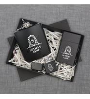 BK Gift Kişiye Özel İsimli Siyah Çelik İçki Matarası Sigara Kutusu ve Benzinli Çakmak Hediye Seti -18, Sevgiliye Hediye, Arkadaşa Hediye, Doğum Günü Hediyesi