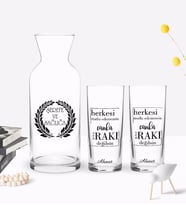 BK Gift Kişiye Özel Renkli Baskılı Rakı Değilsin Tasarımlı İkili Rakı Bardağı ve Karaf Hediye Seti-1 (Model 1)