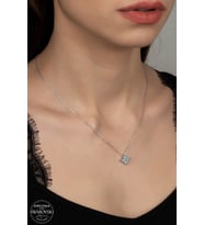 SWAROVSKİ CRYSTAL ÇİÇEK 925 AYAR GÜMÜŞ KOLYE