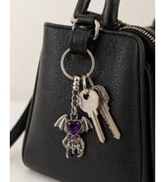 Gotik Kalp Kuru Kafa Mor Detaylı Metal Anahtarlık Unisex
