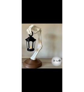 İskelet El Lamba Tutucu Dekoratif Fener, Gotik Tasarım, 30 cm, Cadılar Bayramı Süsü (Krem)