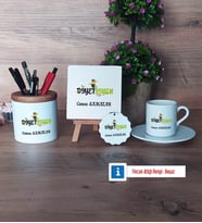 Diyetisyen Hediye Seti Dekoratif Taş, Kalemlik, Ahşap Altlıklı Türk Kahvesi Fincanı, Ahşap Anahtarlık Hediye Diyetisyene Hediye Diyetisyenler Günü Hediyesi (Model 2)