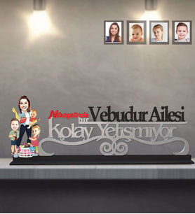 Kişiye Özel Anneler Günü Anne ve Çocukları Karikatürlü Kolay Yetişmiyor Ahşap Biblo Model-1