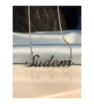 Sudem Yazılı Isim Kolye 925 Ayar Gümüş • Işıklı Kutuda • Sevgiliye • Eşe • Anneye • Arkadaşa Kolye