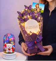 Aynalı Tasarım Fotoğraflı Led Işıklı Mor Kelebek Buketi (Renkli Işıklı Fanus Hediyeli) (Model 3)