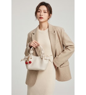 Cherry Charmlı Model Küçük Boy Deri Kadın El ve Omuz Çantası