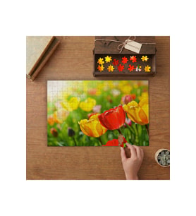 Sarı Kırmızı Çiçek Bahçesi Tasarımı 240 parça Ahşap Puzzle Ahşap Kutuda MP00496