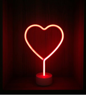 Neon Işıklı Kalp Masa Gece Lambası PİL+USB