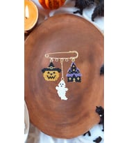 Miyuki Balkabağı Hayalet Şato Halloween Cadılar Bayramı İskoç İğnesi / Yaka İğnesi / Broş