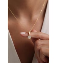 Taşlı Minimal Kalp Kilitli Charm Kolye