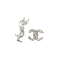 QL ACCESSORY TAŞLI ÖZEL TASARIM BROŞ (Beyaz - Gümüş)