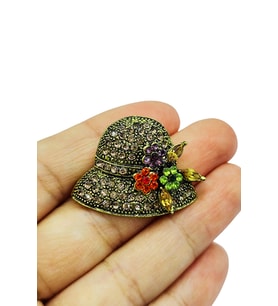 Taşlı Şapka Figürlü Vintage Broş – Kristal Detaylı Şık Yaka ve Çanta Aksesuarı