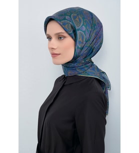 Armine Saf İpek Sura Eşarp-2026 İlkbahar-Yaz- 954000D (Zümrüt Yeşili)
