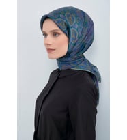 Armine Saf İpek Sura Eşarp-2026 İlkbahar-Yaz- 954000D (Zümrüt Yeşili)
