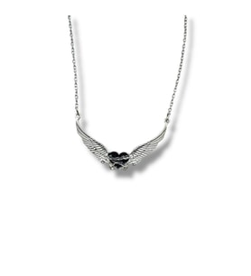 Angel Wings Siyah Kalp Figürlü Unisex Kolye – Masumiyet ve Gücün Sembolü (Gümüş)