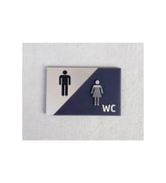 Metal Görünümlü Kabartma Wc Yönlendirme Tabelası 10x15