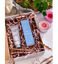 İra Beauty Aydınlatıcı & Yenileyici Yüz Makesi