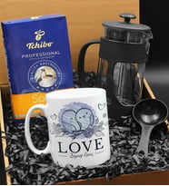 Sevgililer Gününe Özel Tasarım Kişiye Özel Kupa & French Press & 250 Gram Tchibo Proffesional Special Filtre Kahve Hediye Seti