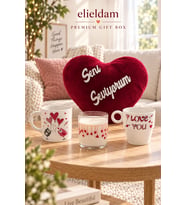 Seni Seviyorum Yazılı Kalp Yastık Love You Kupa Kuşlu Kupa Mum Sevgiliye Özel